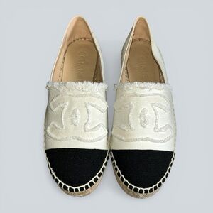 Chanel Interlocking CC Logo Canvas Espadrilles Women's Size 39 US 8 Quiet Luxury